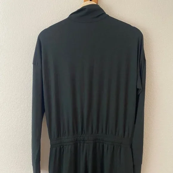 Vuori Lux Intentions Long Sleeve Jumpsuit - Picture 8 of 11